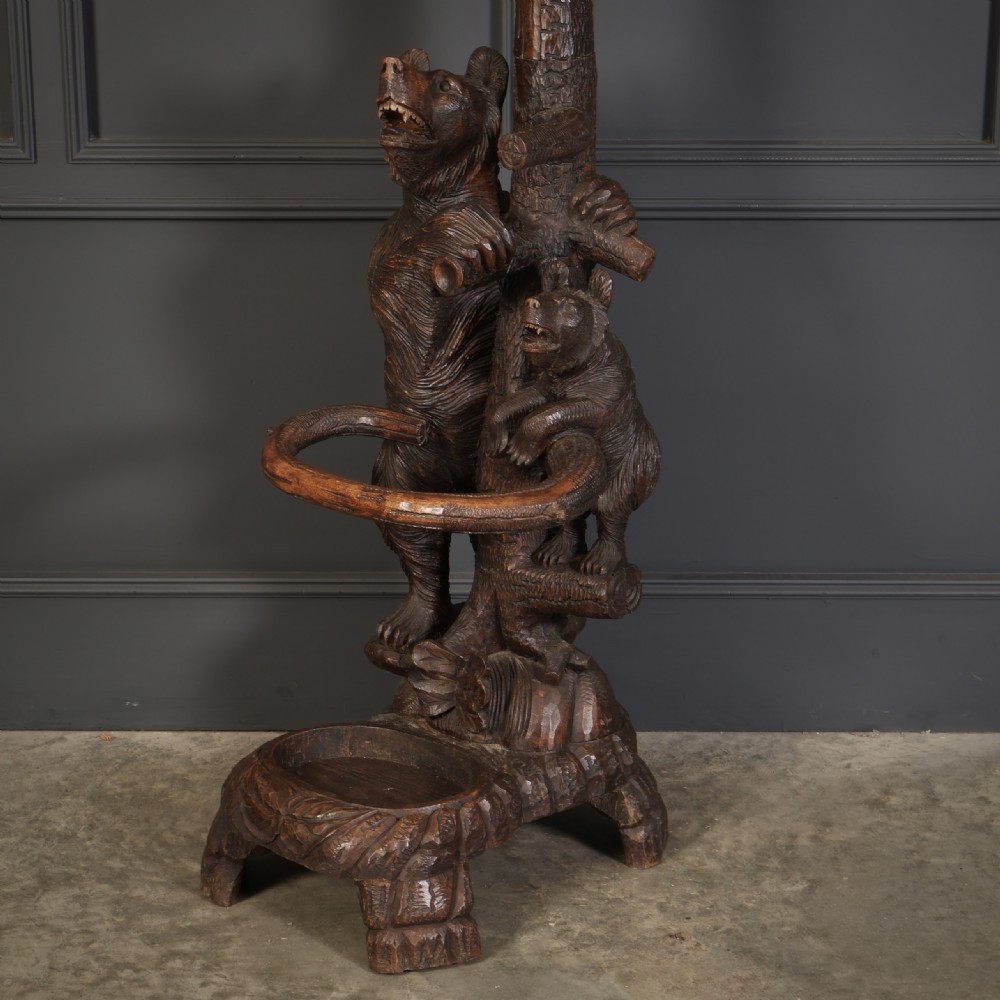 Black Forest Bear Hallstand View X