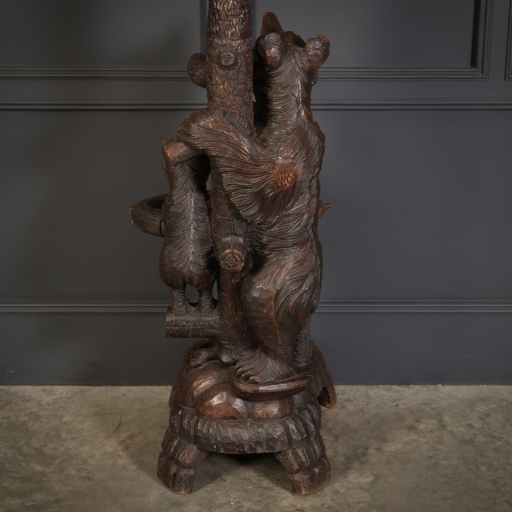 Black Forest Bear Hallstand View XIII