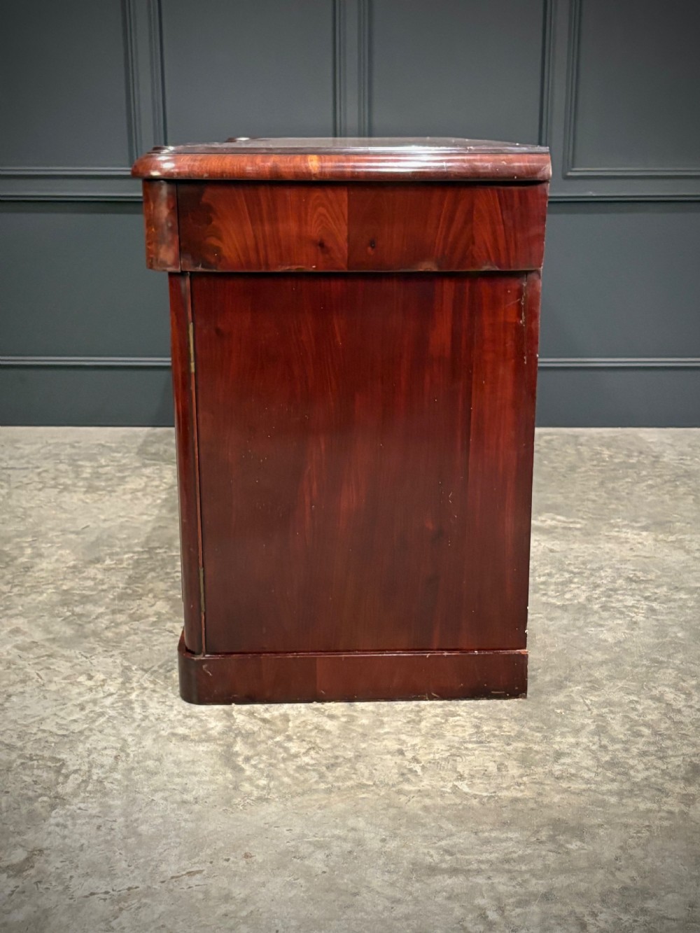 Victorian Mahogany 4 Door Sideboard View IX