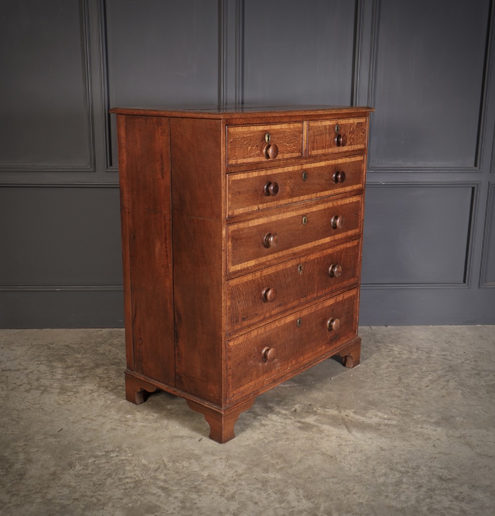 Georgian Oak Chest of Drawers