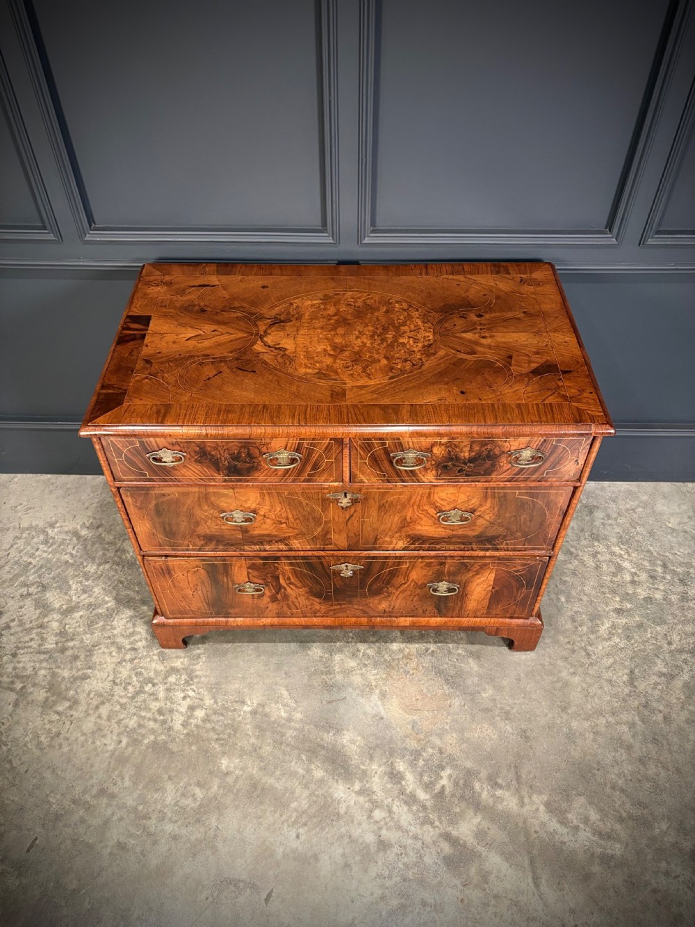 William & Mary Inlaid Walnut Chest of Drawers View IX