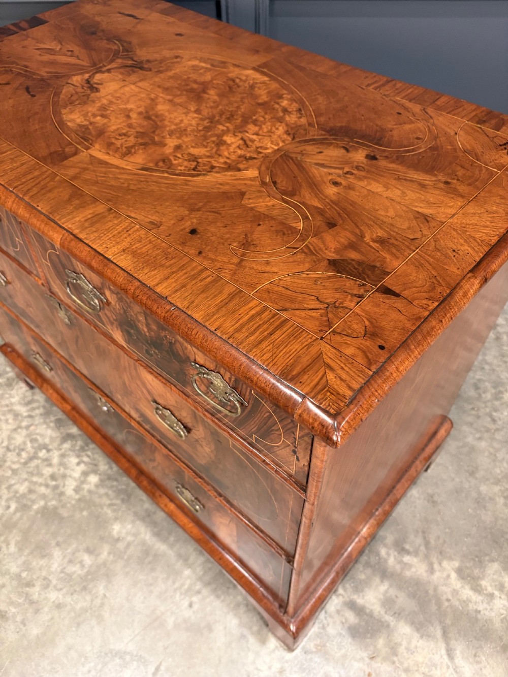 William & Mary Inlaid Walnut Chest of Drawers View XII
