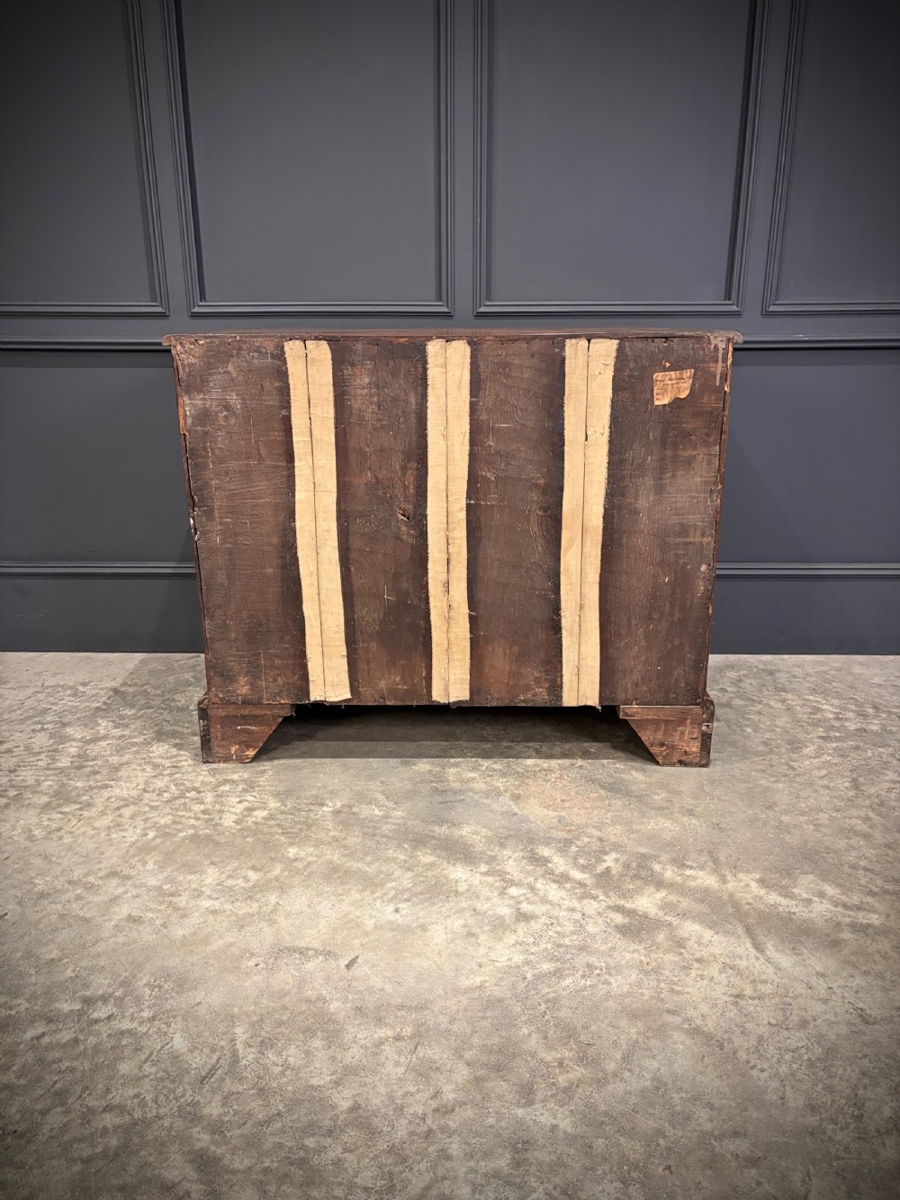 William & Mary Inlaid Walnut Chest of Drawers View XVI