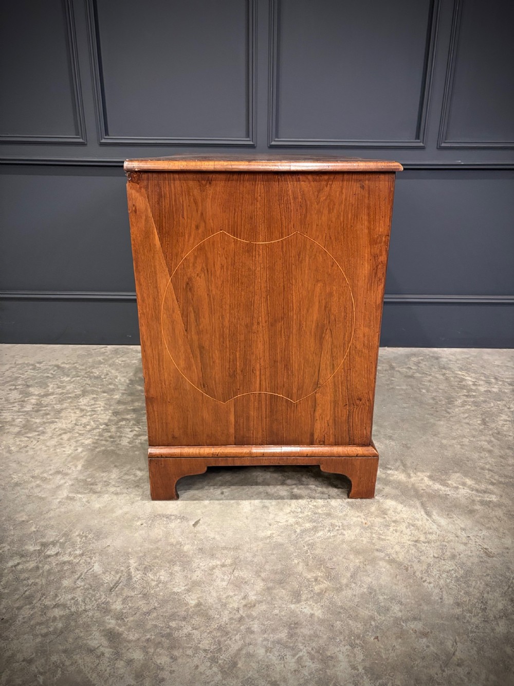 William & Mary Inlaid Walnut Chest of Drawers View XVII