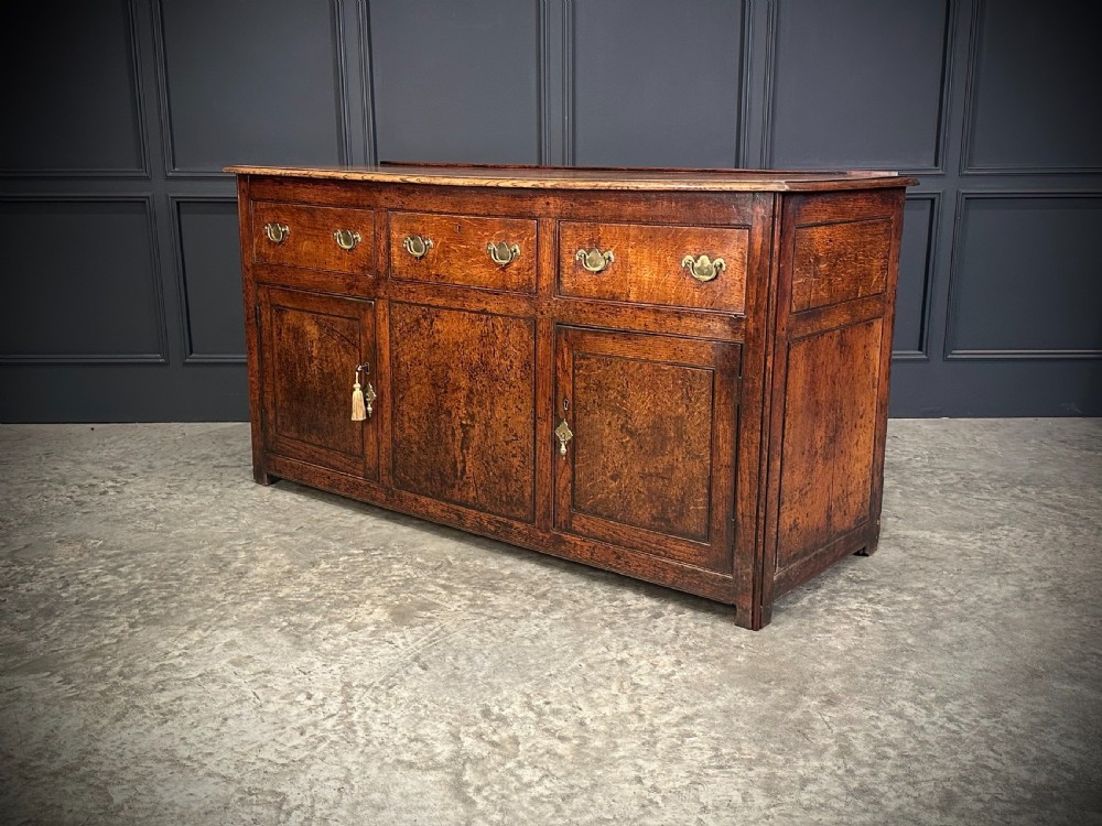 18th Century Country Oak Sideboard View VII