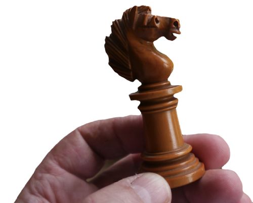 fig 1. “Edinburgh Upright” Chess Set, circa 1860