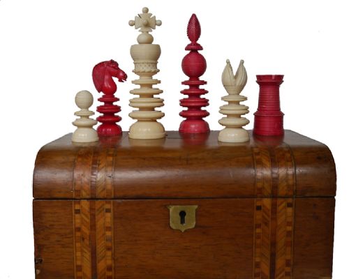 A Fine Large Ivory 'Lund Pattern' Chess Set, Circa 1830