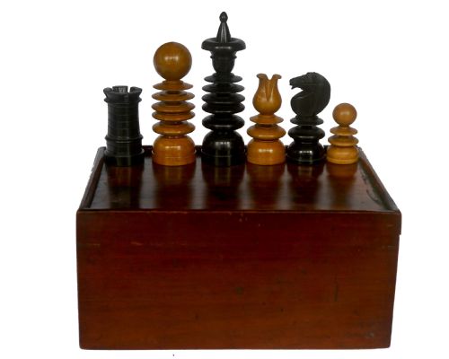 ‘St George’ Boxwood & Ebony Chess Set, 19th Century