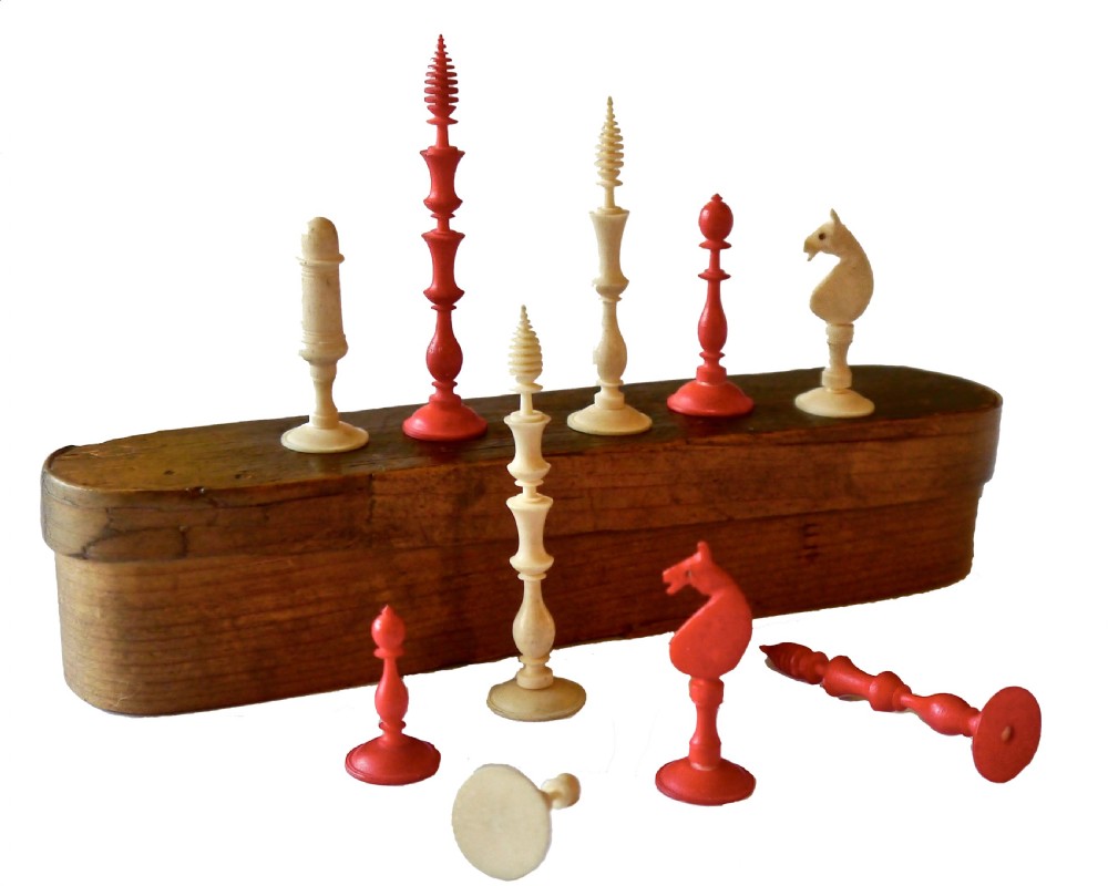 Dutch Bone Chess Set in Original Box, circa 1810