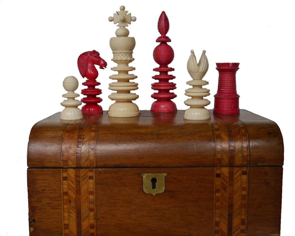 A Fine Large Ivory 'Lund Pattern' Chess Set, circa 1830