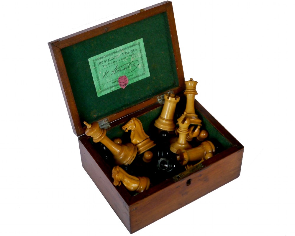 Jaques Staunton Weighted Boxwood & Ebony Chess Set, circa 1865-70 View II
