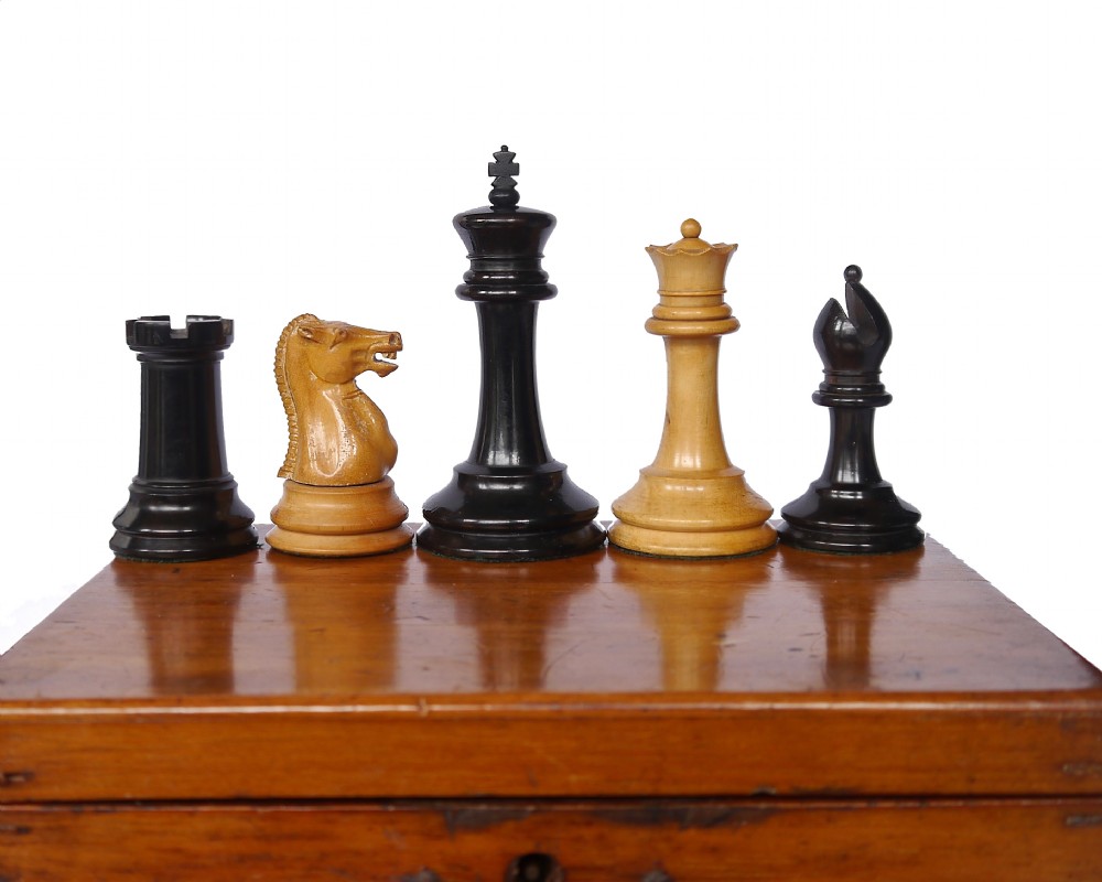 Jaques Staunton Weighted Boxwood & Ebony Chess Set, circa 1865-70 View VI