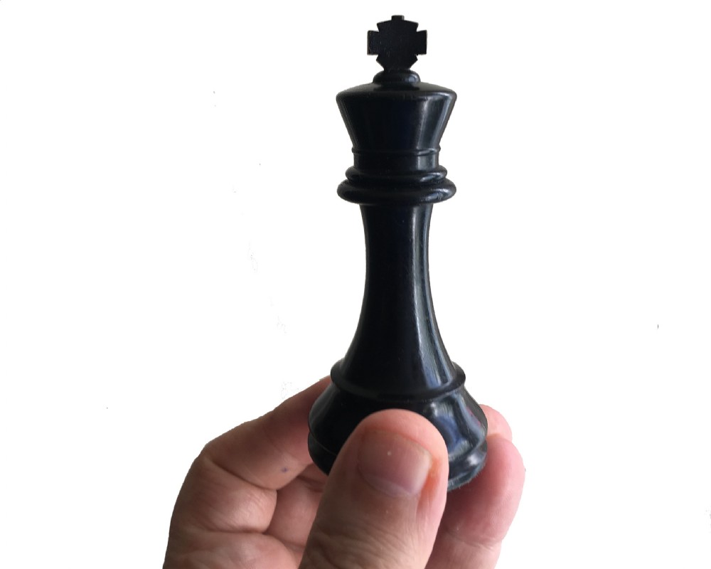 Staunton 'Four Inch' Chess Set in the British Chess Company Manner View V
