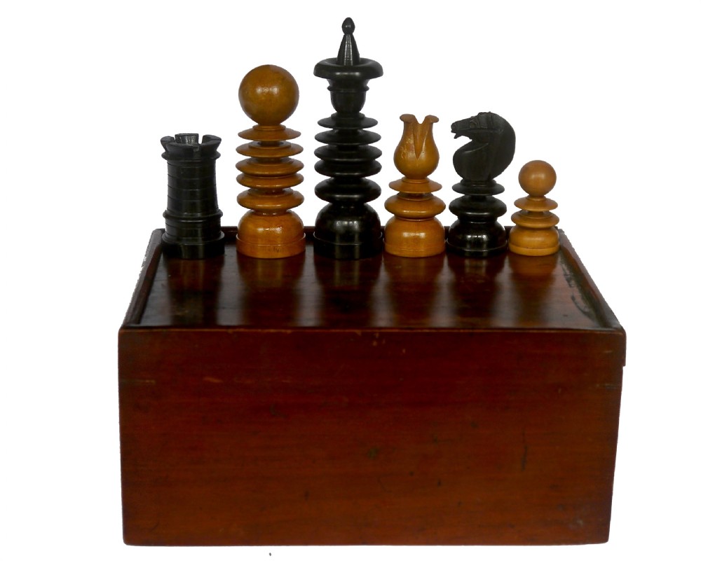 ‘St George’ Boxwood & Ebony Chess Set, 19th century