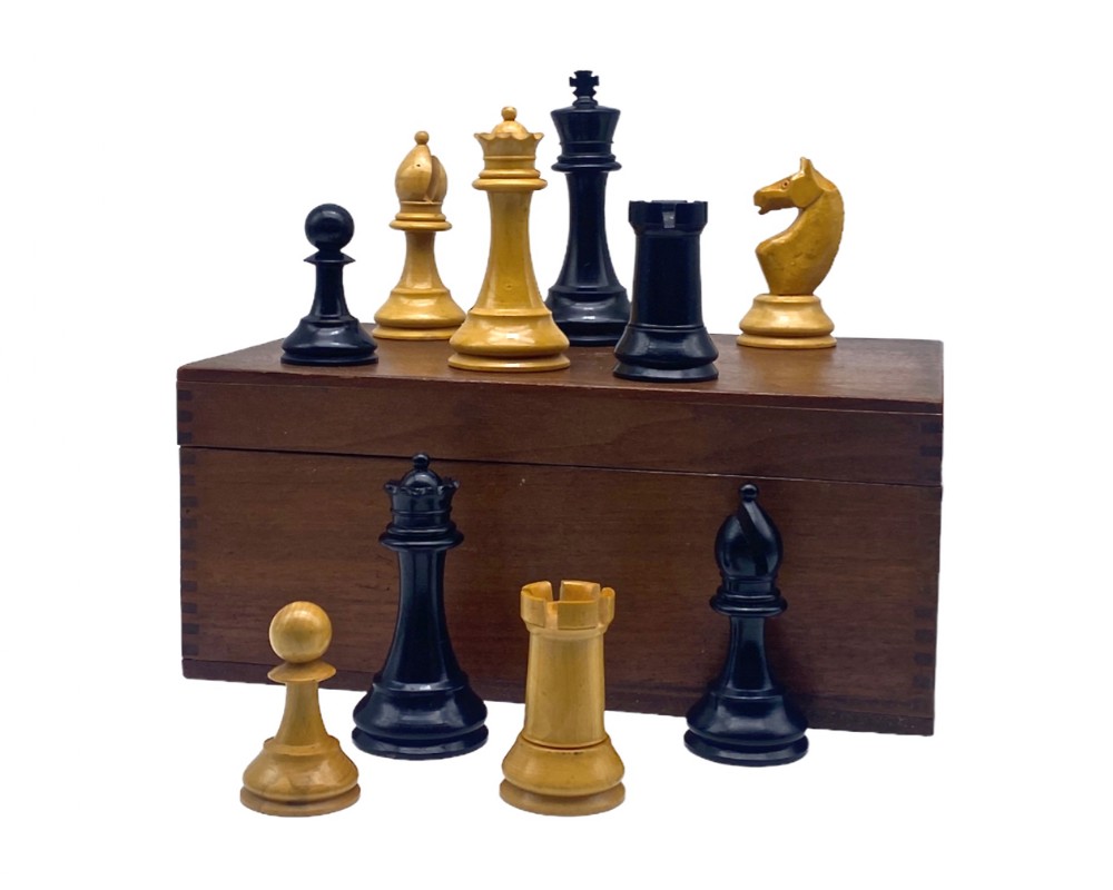German Staunton Boxwood & Ebony Chess Set, circa 1930