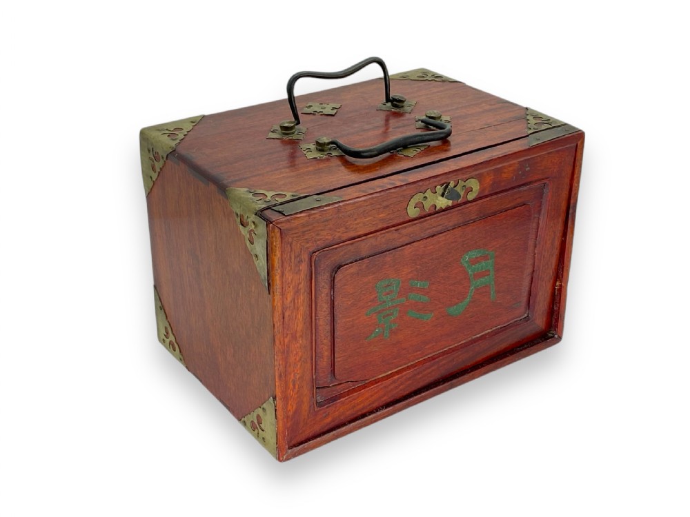 Chinese Export Mahjong Set, Shanghai, circa 1925