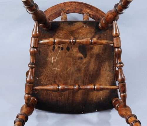 fig 3. 19thc Smokers Bow Windsor chair