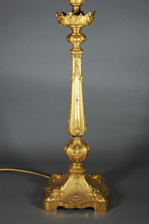 fig 1. French Ormolu lamp of fine quality