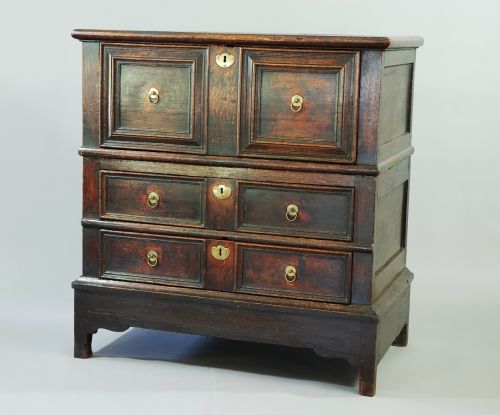 17th Oak Chest of Drawers