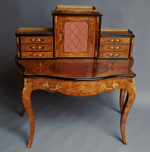 fig 3. Mid 19thc English fine quality burr walnut bonheur du jour, in the French style 