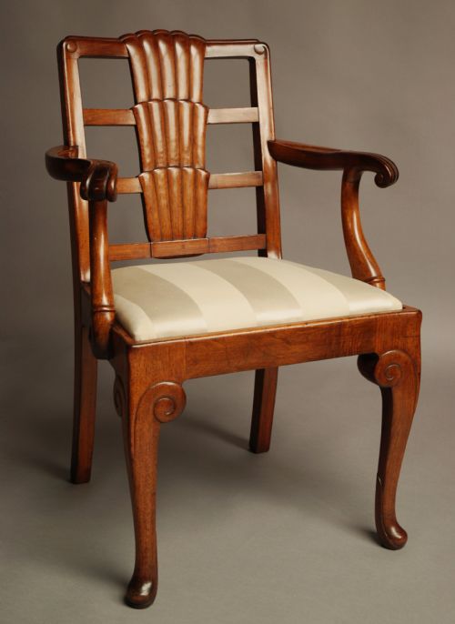 fig 3. A wonderful set of six walnut Art Deco Ocean Liner open armchairs, in the French style. 