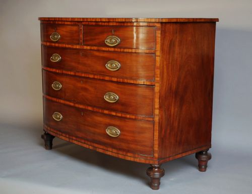 fig 1. Late 18th century bow front mahogany chest of drawers of fine quality