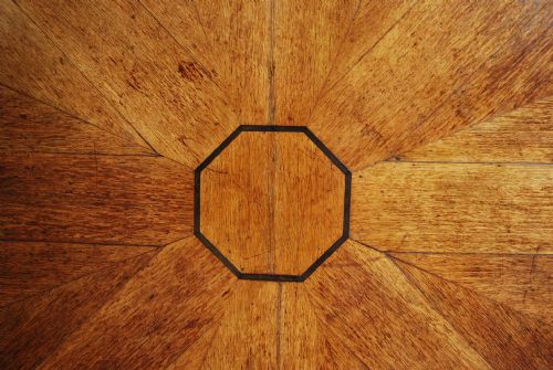 fig 3. Oak octagonal tilt top table of fine quality