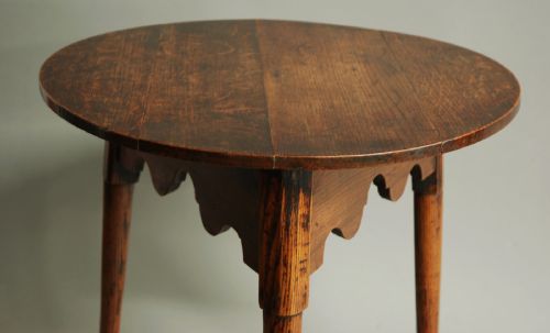 fig 2. Late 18th century oak & ash cricket table