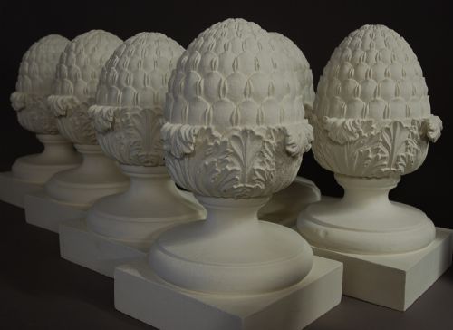 Set of 6 Decorative Wooden Pineapple Finials
