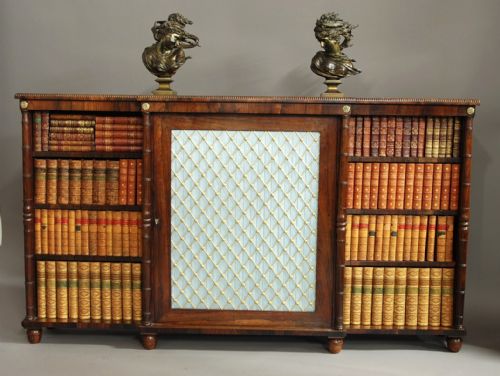 Regency Rosewood Breakfront Bookcase of Good Proportions