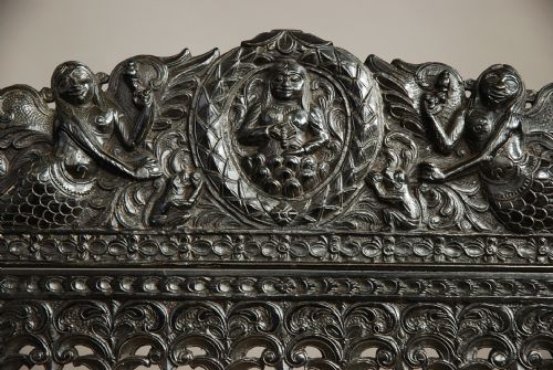 fig 3. Superb quality late 17th century solid ebony low chair