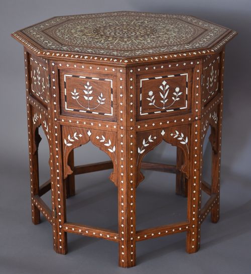 fig 2. Superb quality profusely inlaid Anglo Indian octagonal table