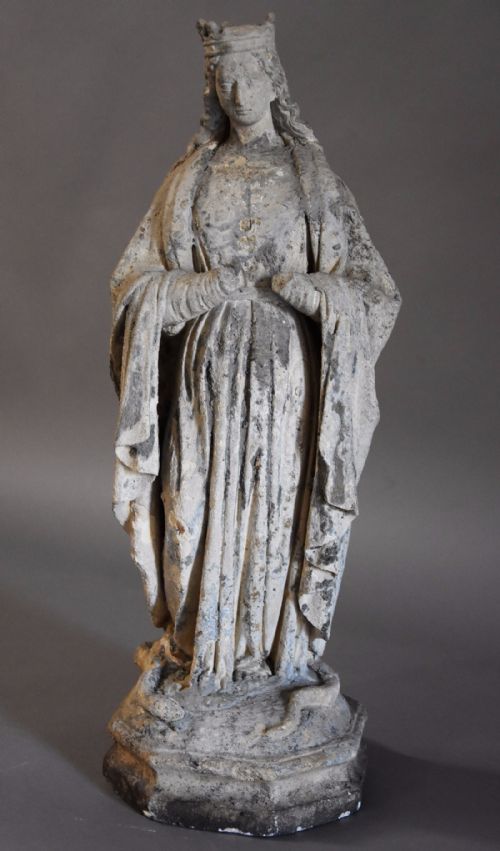 French Late 17th Century Limestone Niche Sculpture of the Virgin Mary
