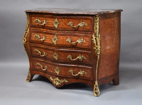 19th Century French Kingwood Bombe Serpentine Commode with Marble Top