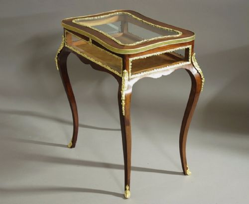 fig 1. French 19th century mahogany freestanding bijouterie table of small proportions