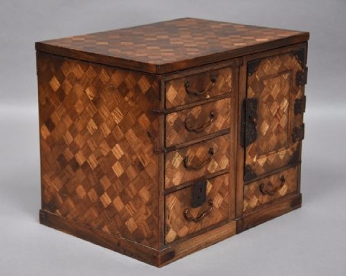 fig 1. Late 19th century Japanese Meiji parquetry scholars box