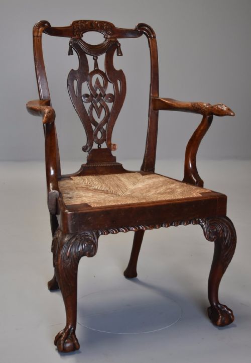 18th Century Mahogany and Walnut Armchair of Sophisticated Design and Excellent Patina