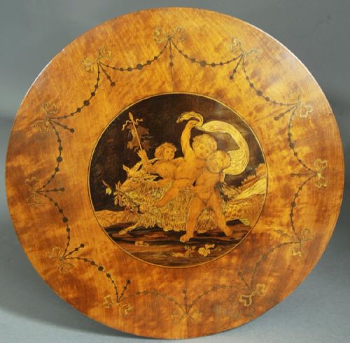 LATE 19TH CENTURY CONTINENTAL DECORATIVE SATINWOOD MARQUETRY WORK TABLE - ADDITIONAL PHOTO 6
