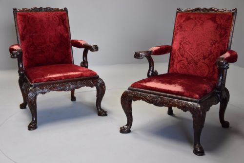 Exceptional Pair of Late 19th Century George II Style Mahogany Gainsborough Open Armchairs