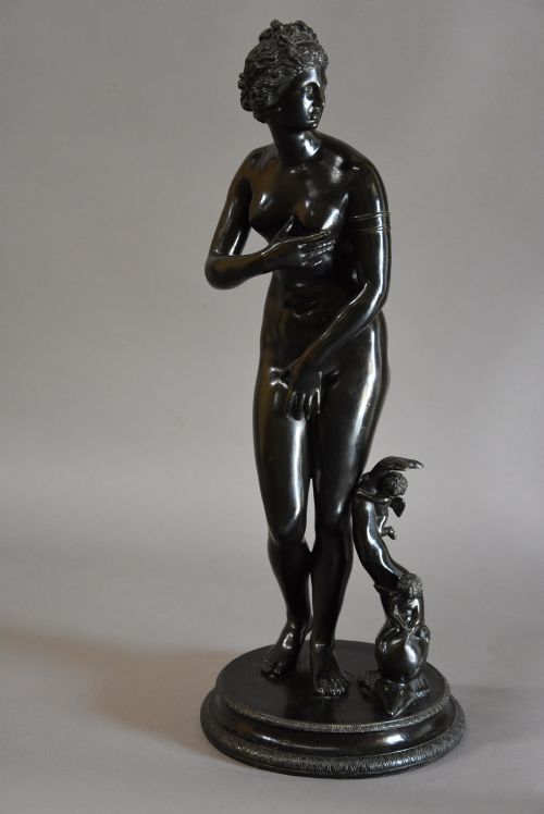fig 1. Late 19th century Grand Tour style bronze figure of 'Venus de' Medici' or the Medici Venus