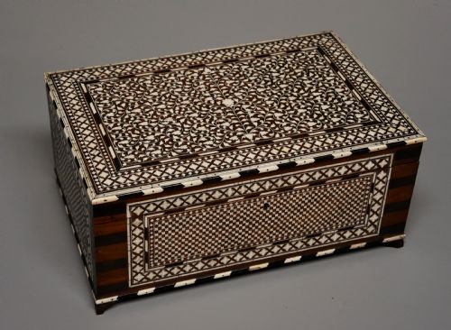 Superb Quality 19thc Anglo Indian Shisham Wood, Brass, Ivory & Ebony Inlaid Box
