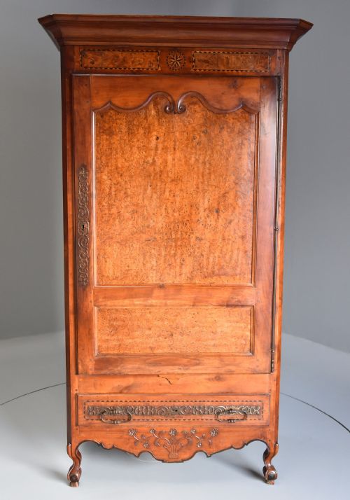 Superb Late 18th Century louis XV Fruitwood & Burr Elm Bonnetiere with Excellent Patina