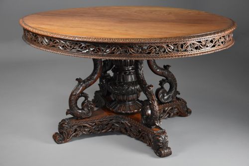 Mid 19th Century Anglo Indian Padouk Oval Centre Table with Superb Faded Patina