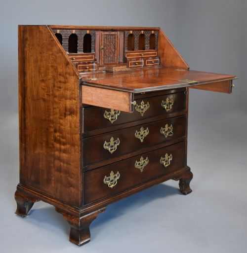 fig 4. Mid-late 18thc mahogany bureau supported on ogee feet of fine patina with superb interior