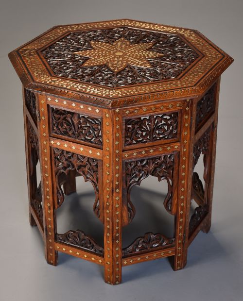 Superb Quality Highly Decorative 19thc Anglo Indian Carved & Inlaid Hardwood Octagonal Table