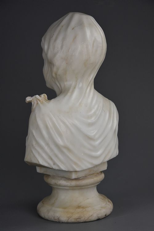 LATE 19TH CENTURY ITALIAN CARVED MARBLE BUST OF A VEILED MAIDEN - ADDITIONAL PHOTO 9