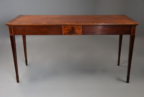 fig 4. Elegant fine quality, rare 18th century Hepplewhite period mahogany side table