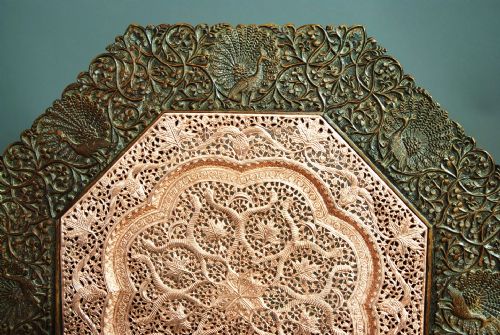 LATE 19TH CENTURY INDIAN HARDWOOD TABLE OF OCTAGONAL SHAPE WITH COPPER INSET TOP - ADDITIONAL PHOTO 9