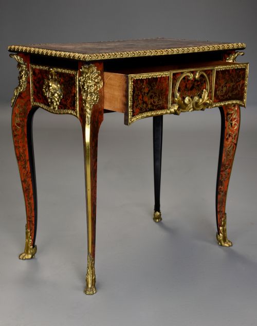 fig 4. Superb quality early 19th century English ‘Boulle’ centre table in the French style