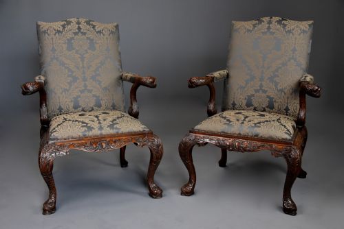 SUPERB QUALITY PAIR OF LATE 19THC GEORGE II STYLE MAHOGANY GAINSBOROUGH OPEN ARMCHAIRS - ADDITIONAL PHOTO 2